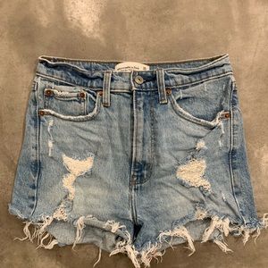 Abercrombie and Fitch NEW High Rise Mom Short